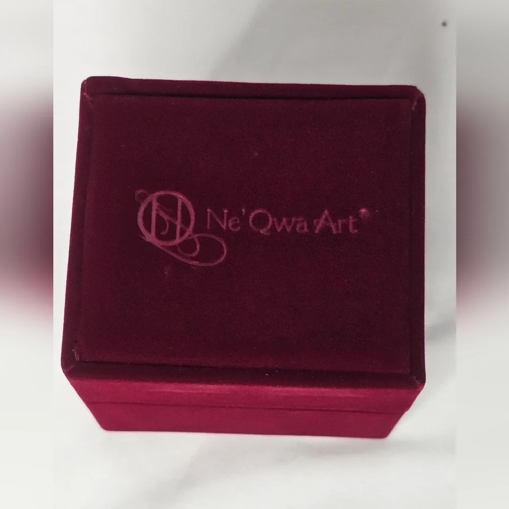 ​Ne’Qwa Art Trumpeting Angel Ornament Sarah Summers Reverse Painted Glass Boxed